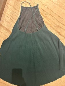 criss cross halter neck backless green dress