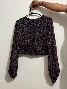 Stylish Floral Print Crop Top