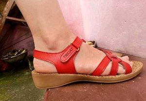 ayurvedic makeup kit + red  sandal