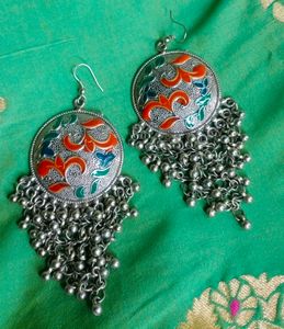 Silver Earring's