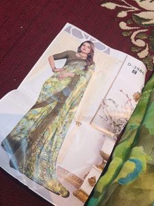 Beautiful Green Fancy and Floral Print Saree