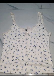 H&amp;M Floral Top Jeans Combo