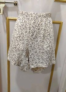 Women's Floral Print Shorts