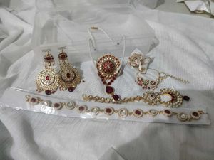 Exquisite Indian Bridal Jewelry Set