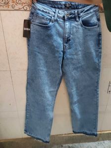 SHEIN Blue Wash Cropped Jeans