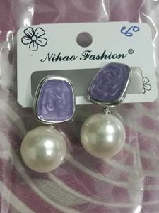 Pearl Earings