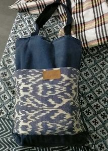 iktara rectangular Tote Bag