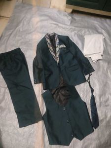 Boys' Formal 4-Piece Suit Set🥰🥰 free delivery 🚚
