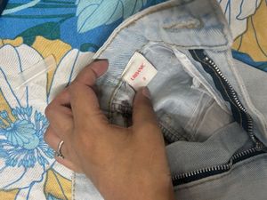 Light Wash Mom Jeans