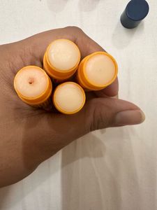 Burts Bees lip balm set -4