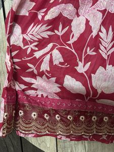 Beautiful Pink Floral Kurta Set