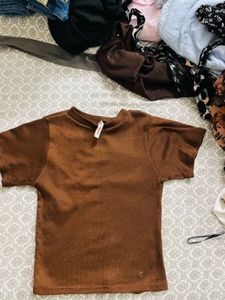 Brown Ribbed Short Sleeve Top