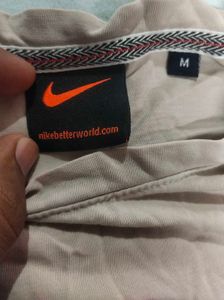 Nike 'Better World' Tee - Size M