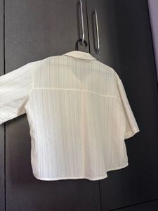 Chic Off-White Textured Button-Up Shirt