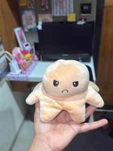 girlfriends ALERT 🎀Cute Reversible Plush Toy