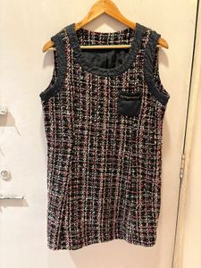 Chic Tweed Sleeveless Mini Dress
