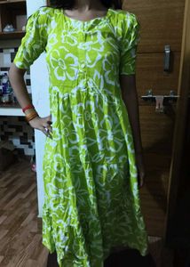 Vibrant Green Floral Print Midi Dress