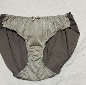Comfortable Women's Briefs