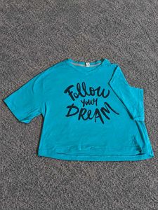 Cyan V-Neck T-Shirt with "Follow Your Dream"