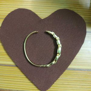 Elegant Gold Bracelets Set