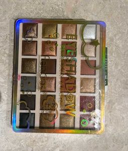 Fardos Eyeshadow Palette - Pearlescent &amp; Matte