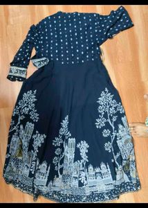 Elegant Navy Blue Ethnic gown