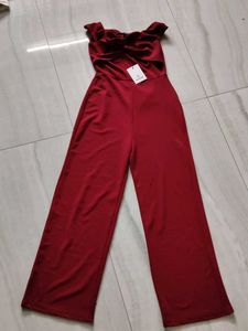 Chic Red Off-Shoulder Jumpsuit