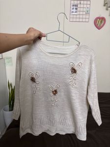 beige top with flower embroidery + FREE 🎁