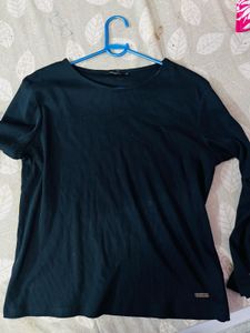 ribbed Black Long Sleeve Top