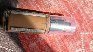 Revlon Illuminance Skin-Caring Foundation