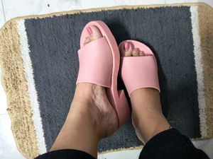 ZUDIO Pink Platform Slides NEW🎀