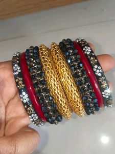 Set of Stylish Bangles
