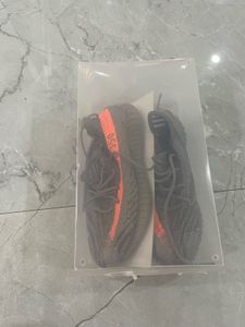 Adidas Yeezy 350 V2 Carbon Beluga