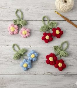 puff flower keychain 😍