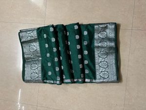 Elegant Dark Green Banarasi Silk Saree