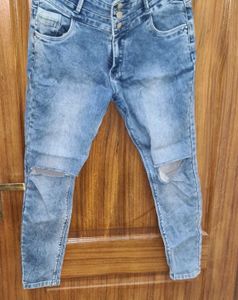 Distressed High-Waisted Jeans