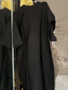 Black Embroidered Kurta &amp; dupatta