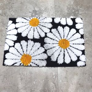 Machine Washable Daisy Flower Bath Mat