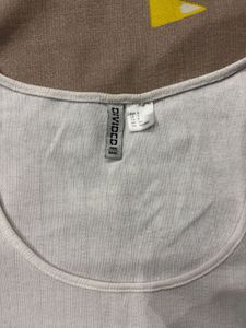 White Ribbed Design Cropped T-Shirt