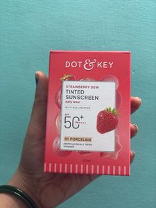 Dot & Key Strawberry Dew Tinted Sunscreen SPF 50