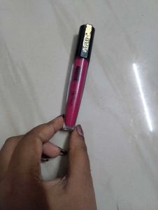 Vivid Pink Liquid Lipstick