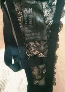 Comfy Black Bra With Beautiful Net Penty