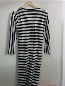 Striped Long Sleeve Midi Dress