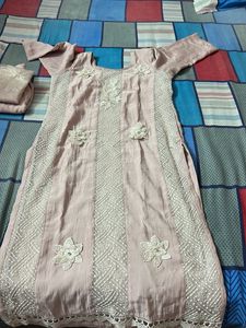 Elegant Baby Pink Embroidered Kurta
