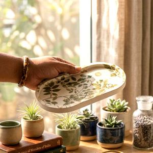 Handcrafted Botanical Concrete Trinket Tray | gree