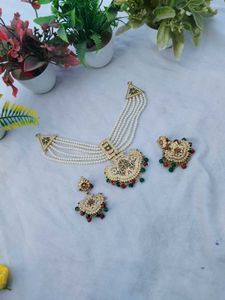 Indian Bridal Kundan Necklace Set