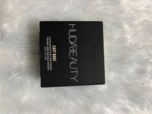 Huda Beauty Easy Bake Loose Baking &amp; Setting Powde