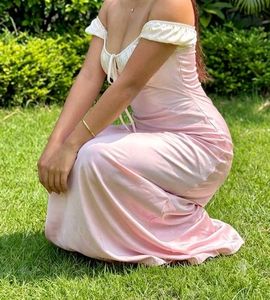 Elegant Pink Off-Shoulder maxi Dress