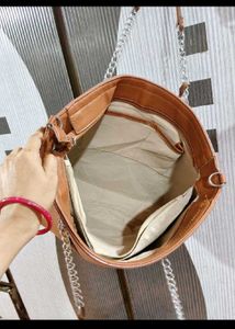 Stylish Tan Leather Tote Bag
