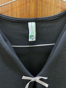 Chic Black V-Neck Tie-Up Blouse